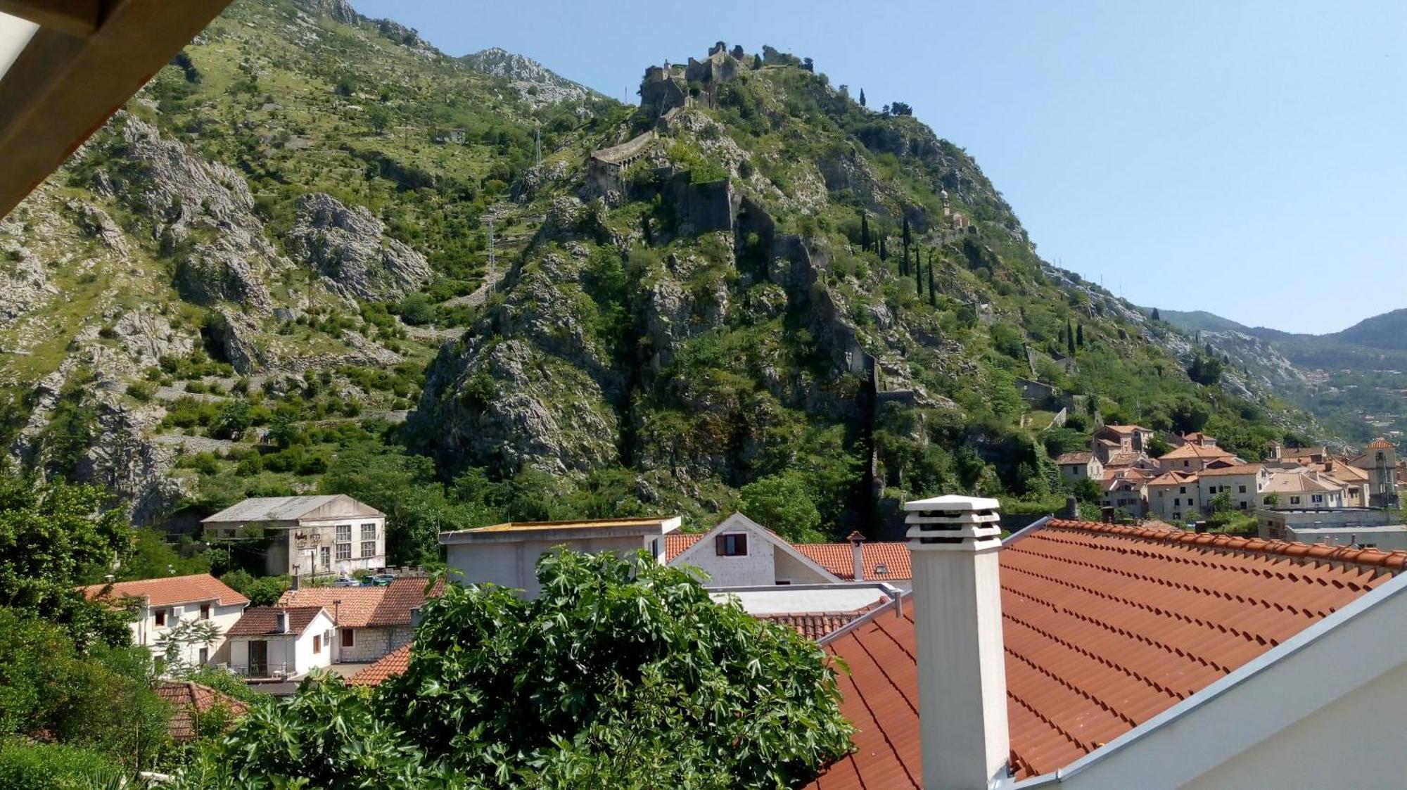 Apartamento Tea Kotor Exterior foto