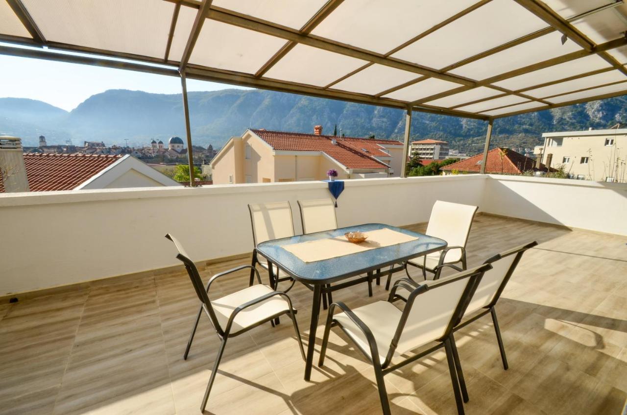Apartamento Tea Kotor Exterior foto